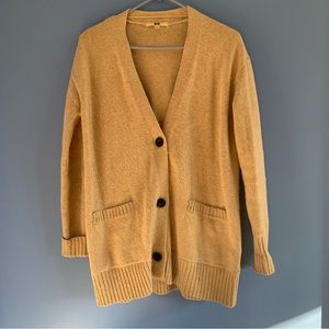 Uniqlo Beige Knit Cardigan with Buttons and Pockets